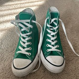 Green high top converse size 8 women’s